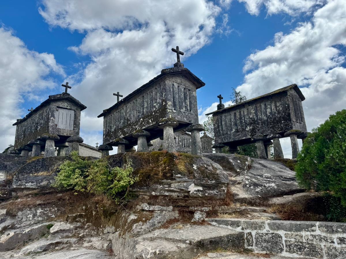 Espigueiros du Haut Minho : Histoire, Tradition et l’Expérience Authentique à la Carvalha House