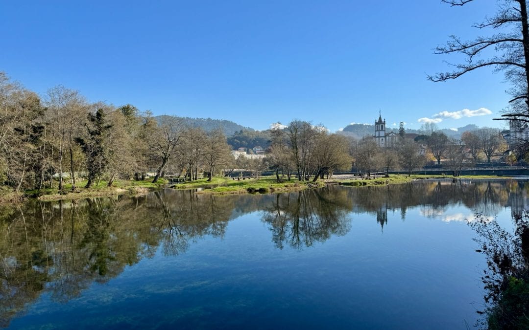 Le Guide de la Rivière Vez